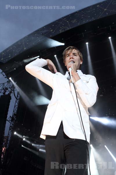 THE HIVES - 2014-08-22 - SAINT CLOUD - Domaine National - Grande Scene - Per Almqvist